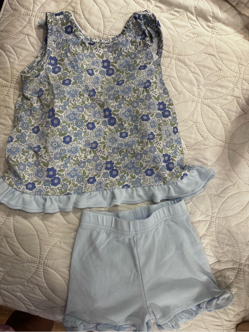 Stitchy Fish Tie Back matching short set